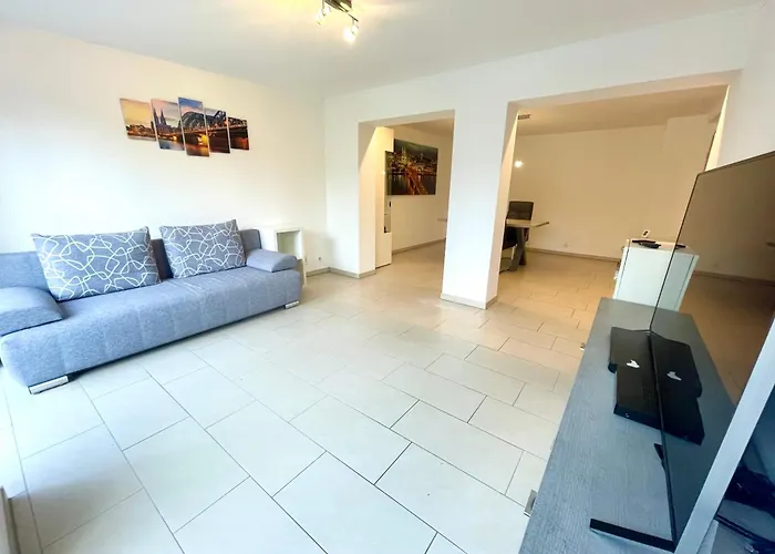 Apartment Süd 77qm - Ruhige Lage Nahe Rhein&innenstadt